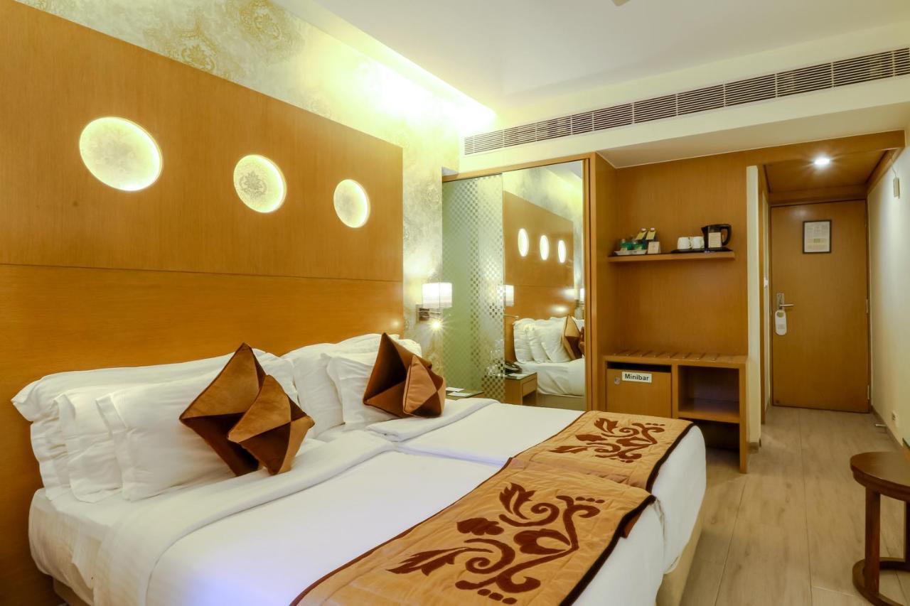 Salida Del Sol Hotel Panaji Ngoại thất bức ảnh