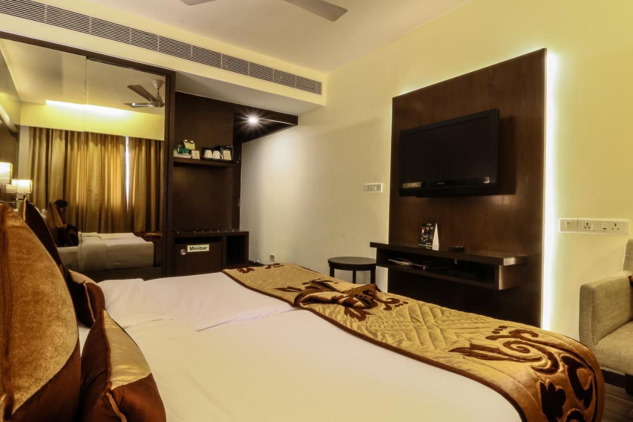 Salida Del Sol Hotel Panaji Ngoại thất bức ảnh
